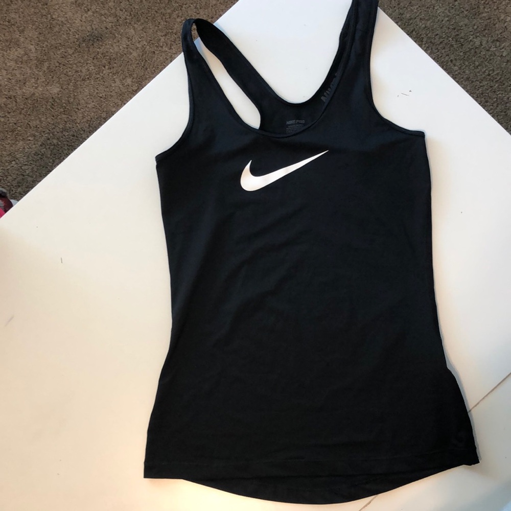 Nike Pro Dri-Fit workout tank